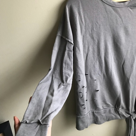 Abound Women’s Gray Distressed Oversized Sweater - Picture 5 of 6